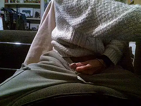 Snapshot of createur34 chatting on 11-20-25, 08:30 createur34 online show from 11-20-25, 08:30