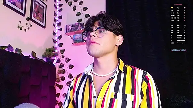 isaac-saenz online show from 03-04-25, 12:07