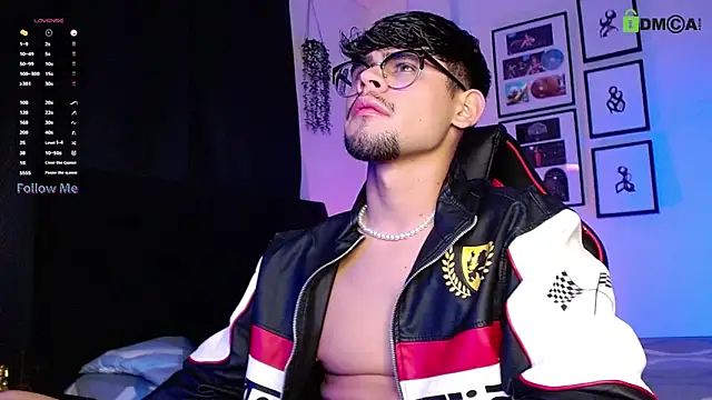 isaac-saenz online show from 12-16-25, 11:21