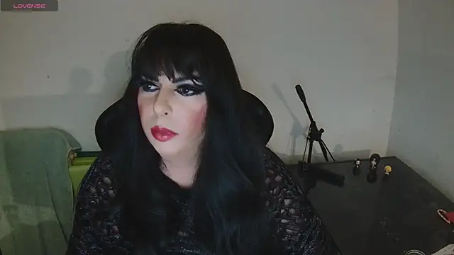 Snapshot of MissNadiaX06 chatting on 01-17-26, 10:02 MissNadiaX06 online show from 01-17-26, 10:02