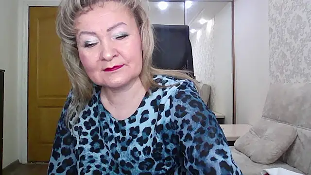 Snapshot of Victoria_secrets_ chatting on 02-04-26, 09:15 Victoria secrets online show from 02-04-26, 09:15