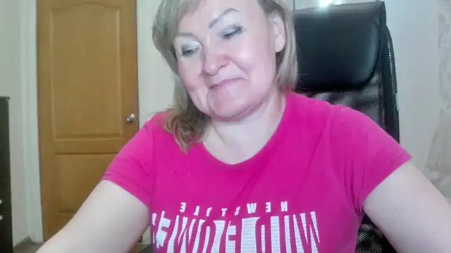 Snapshot of Victoria_secrets_ chatting on 06-03-26, 06:02 Victoria secrets online show from 06-03-26, 06:02