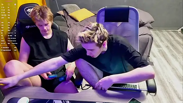 Snapshot of EdwinBlaze chatting on 02-25-25, 04:21 EdwinBlaze online show from 02-25-25, 04:21