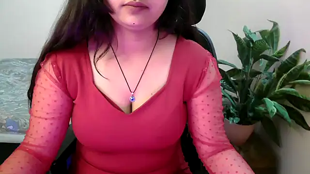 Snapshot of megancatluna chatting on 03-08-26, 06:17 megancatluna online show from 03-08-26, 06:17