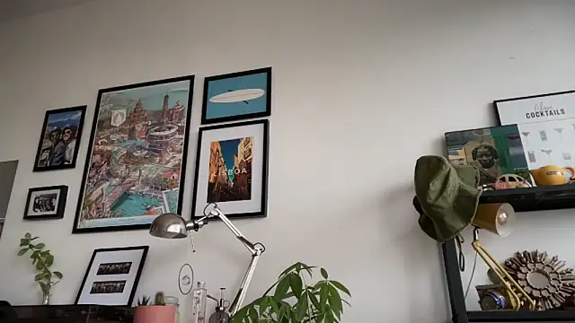 Snapshot of MikymikeBBWD chatting on 11-27-25, 11:45 MikymikeBBWD online show from 11-27-25, 11:45