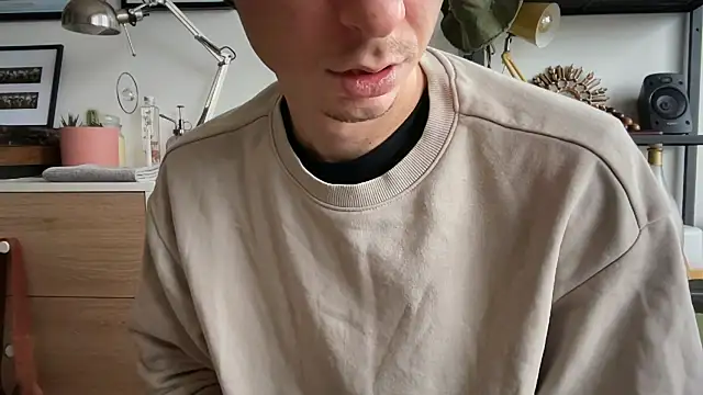 Snapshot of MikymikeBBWD chatting on 11-29-25, 01:03 MikymikeBBWD online show from 11-29-25, 01:03