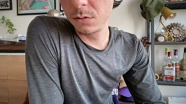 Snapshot of MikymikeBBWD chatting on 12-16-25, 11:15 MikymikeBBWD online show from 12-16-25, 11:15