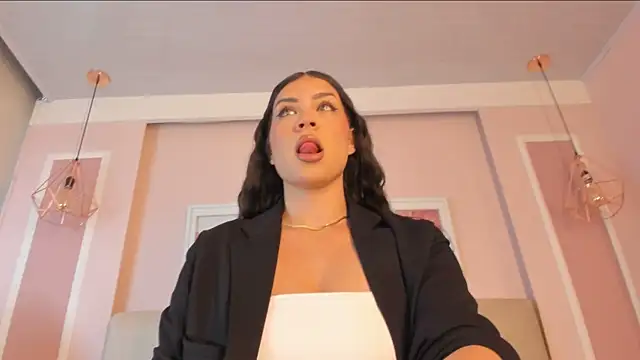 Snapshot of Annie_rhoades chatting on 03-03-26, 12:55 Annie rhoades online show from 03-03-26, 12:55