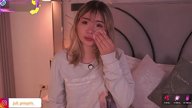 Julieta priv online show from 03-31-26, 03:12