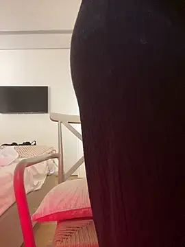 Snapshot of Halima_misshotpussy13 chatting on 12-22-25, 06:43 Halima misshotpussy13 online show from 12-22-25, 06:43