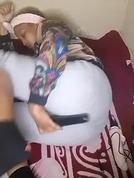 ChloeBab online show from 03-21-25, 10:28