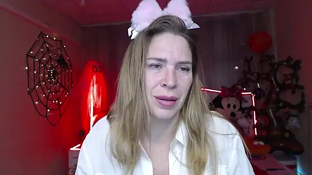 TessaDaybreak online show from 10-29-25, 08:05