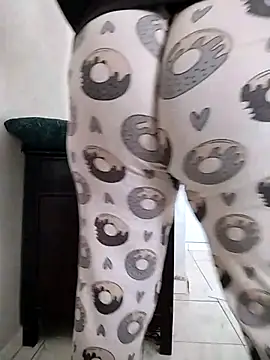 Snapshot of Dalou3a-69 chatting on 02-07-26, 11:47 Dalou3a-69 online show from 02-07-26, 11:47