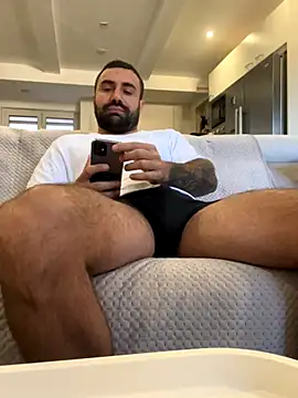 Snapshot of morfeoX chatting on 11-13-25, 09:08 morfeoX online show from 11-13-25, 09:08