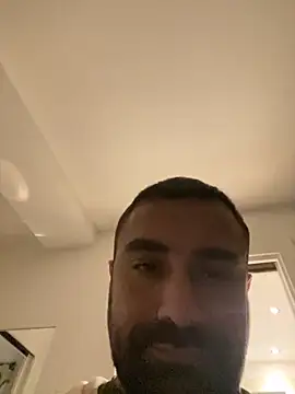 Snapshot of morfeoX chatting on 11-22-25, 07:24 morfeoX online show from 11-22-25, 07:24