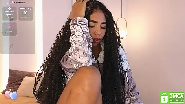 Snapshot of Lana_Starlett chatting on 11-11-25, 05:29 Lana Starlett online show from 11-11-25, 05:29