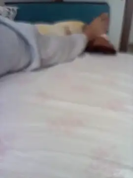 Snapshot of BellBort chatting on 09-22-25, 12:40 BellBort online show from 09-22-25, 12:40