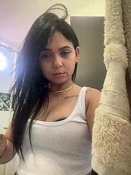 Casandra lym1 online show from 04-01-26, 05:43