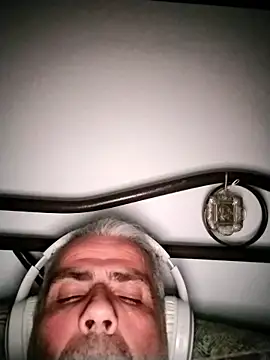 Snapshot of VirtuousCondition840 chatting on 01-11-26, 10:26 VirtuousCondition840 online show from 01-11-26, 10:26