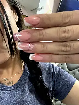 Naatalia online show from 02-19-25, 11:36