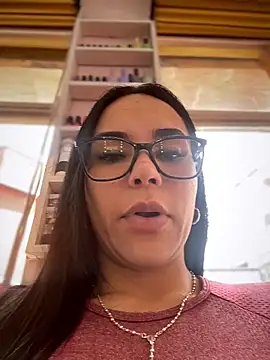 Snapshot of Naatalia chatting on 02-05-26, 06:23 Naatalia online show from 02-05-26, 06:23