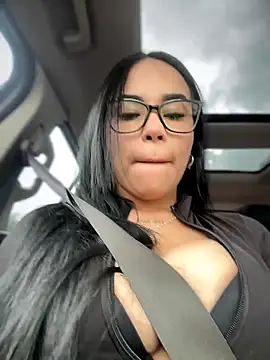 Snapshot of Naatalia chatting on 02-06-26, 09:18 Naatalia online show from 02-06-26, 09:18