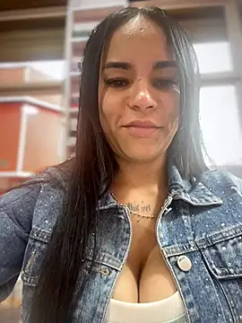 Snapshot of Naatalia chatting on 02-27-26, 10:21 Naatalia online show from 02-27-26, 10:21