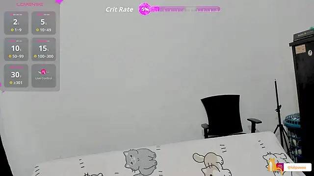 Naoko 7w7 online show from 10-17-25, 10:12