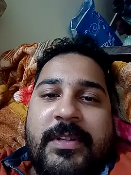 Snapshot of susthovai chatting on 02-13-26, 03:41 susthovai online show from 02-13-26, 03:41