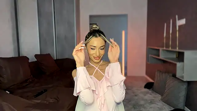 alissadreams online show from 06-24-26, 03:44
