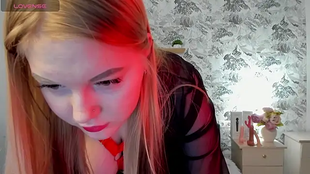 Snapshot of DonnaSmith chatting on 03-08-25, 07:16 DonnaSmith online show from 03-08-25, 07:16