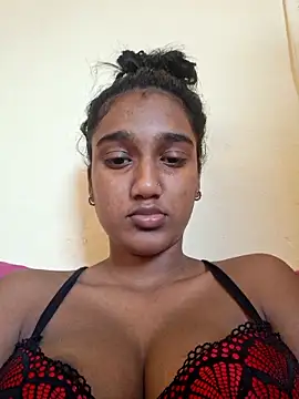 Snapshot of indianpink_lips chatting on 10-11-25, 12:15 indianpink lips online show from 10-11-25, 12:15