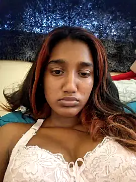 Snapshot of indianpink_lips chatting on 02-11-26, 11:15 indianpink lips online show from 02-11-26, 11:15