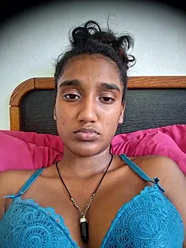 Snapshot of indianpink_lips chatting on 03-04-26, 10:54 indianpink lips online show from 03-04-26, 10:54