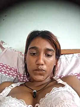 Snapshot of indianpink_lips chatting on 03-15-26, 08:53 indianpink lips online show from 03-15-26, 08:53