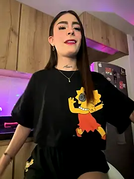 Snapshot of candycami19 chatting on 09-30-25, 03:44 candycami19 online show from 09-30-25, 03:44