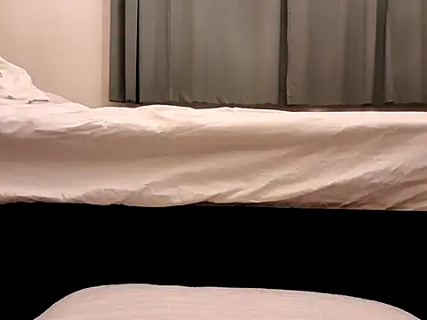 Snapshot of MystiqueRider chatting on 02-14-25, 12:25 MystiqueRider online show from 02-14-25, 12:25