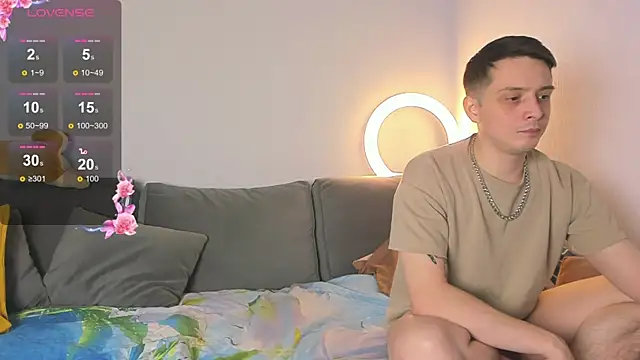 OnePunchGirl online show from 09-28-25, 04:01