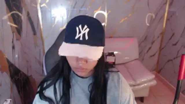 melany rouse18 online show from 11-11-25, 01:44