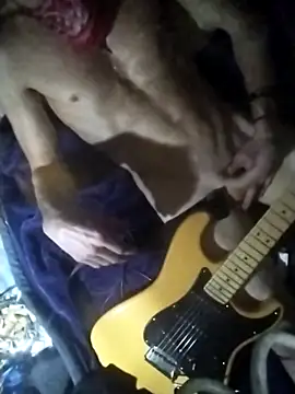 iswimnaked007 online show from 07-12-26, 05:48