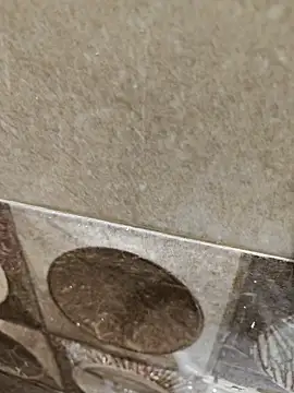 Snapshot of Loly2025 chatting on 09-20-25, 01:39 Loly2025 online show from 09-20-25, 01:39