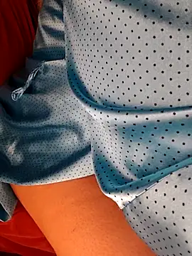 Snapshot of Loly2025 chatting on 02-06-26, 02:16 Loly2025 online show from 02-06-26, 02:16