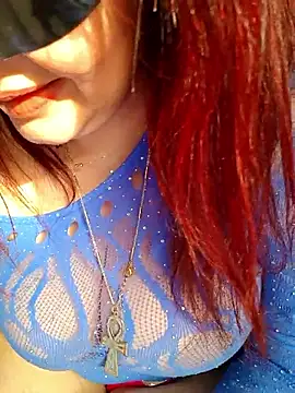 Snapshot of Loly2025 chatting on 02-14-26, 01:41 Loly2025 online show from 02-14-26, 01:41