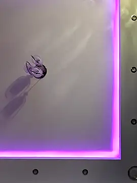 Snapshot of Loly2025 chatting on 02-25-26, 09:46 Loly2025 online show from 02-25-26, 09:46