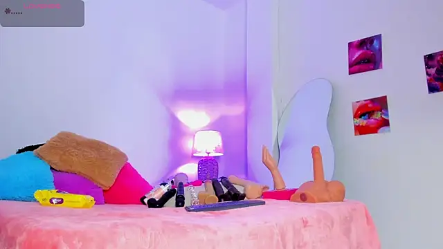 naomy 68 online show from 11-08-25, 03:07