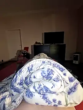 Snapshot of DerechteJunge chatting on 09-22-25, 12:23 DerechteJunge online show from 09-22-25, 12:23