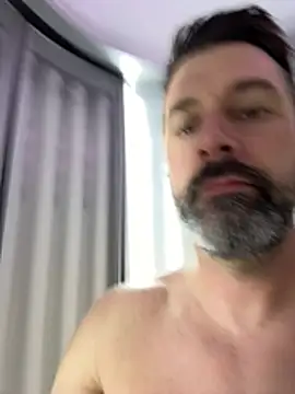 Snapshot of plaintreebull chatting on 03-18-26, 01:47 plaintreebull online show from 03-18-26, 01:47