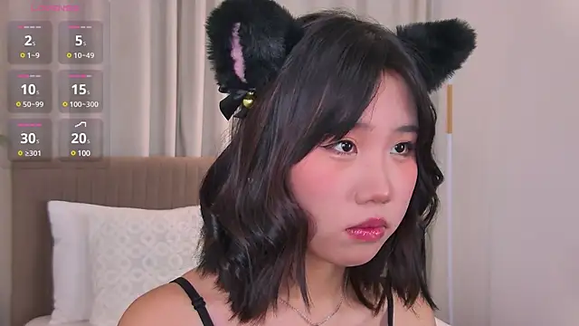 Snapshot of HitomiAoki chatting on 02-21-25, 05:42 HitomiAoki online show from 02-21-25, 05:42