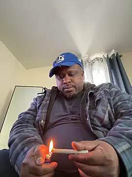 Snapshot of BlueNightsUncle chatting on 02-23-26, 03:31 BlueNightsUncle online show from 02-23-26, 03:31