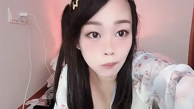 yueyue2003 online show from 03-08-25, 04:56